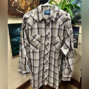 COPY - 2X Wrangler Western Wear button down in GUC